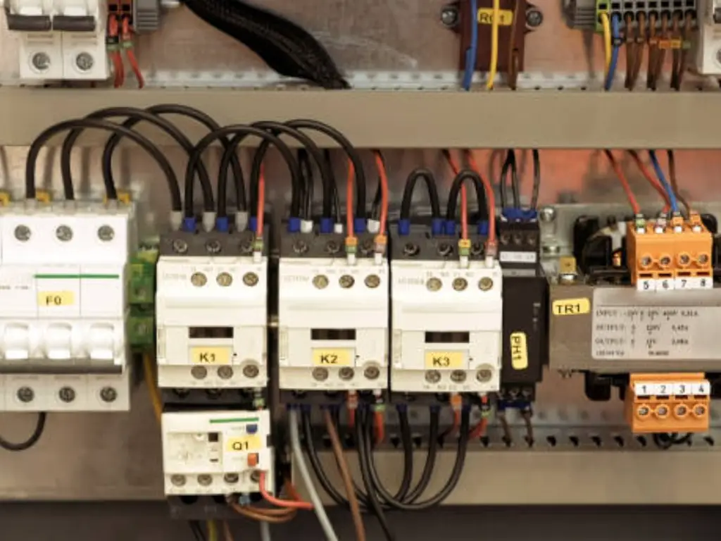 Distribution box